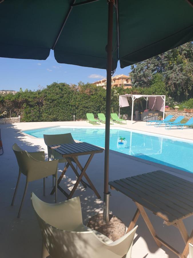 Villa Flore - Penthouse - Apartment In Villa Casteldaccia Exterior foto